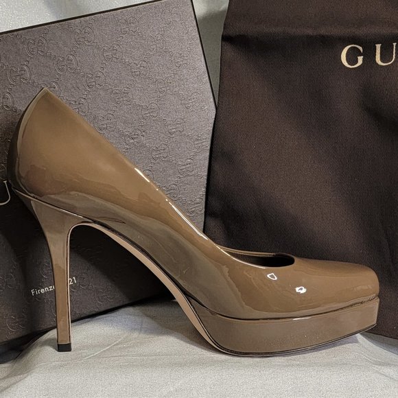 GUCCI Soft Patent Leather Pumps  38.5 - Picture 4 of 12